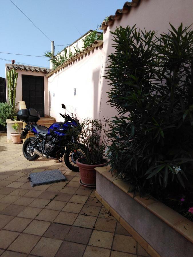 לינה וארוחת בוקר אגריג'נטו Casa Di Luca מראה חיצוני תמונה
